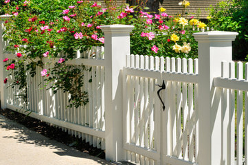 Vinyl Fencing by Fence and Decks of Ocala, FL. Fence and Decks of Ocala is a locally owned fencing and decking company serving the area in and around Ocala, FL.